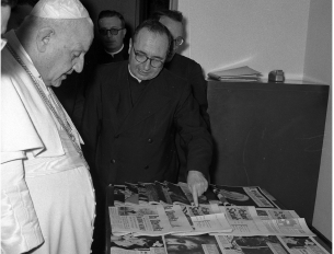 Giovanni XXIII visita la Tipografia Poliglotta Vaticana